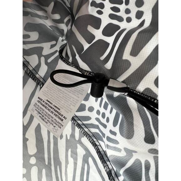 Nike Black White Printed 1/4 Zip Packable Lightweight Windbreaker Small - Picture 7 of 8